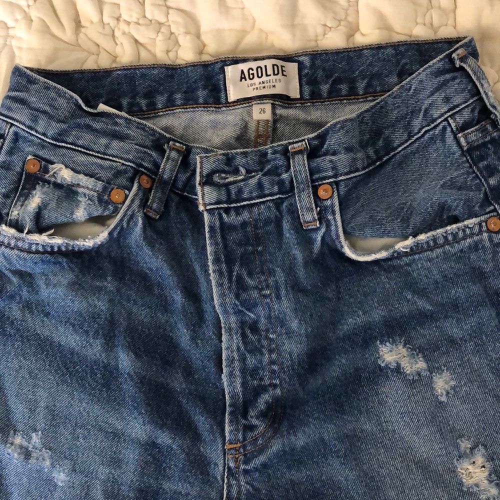 AGOLDE size 26 straight leg distressed jeans